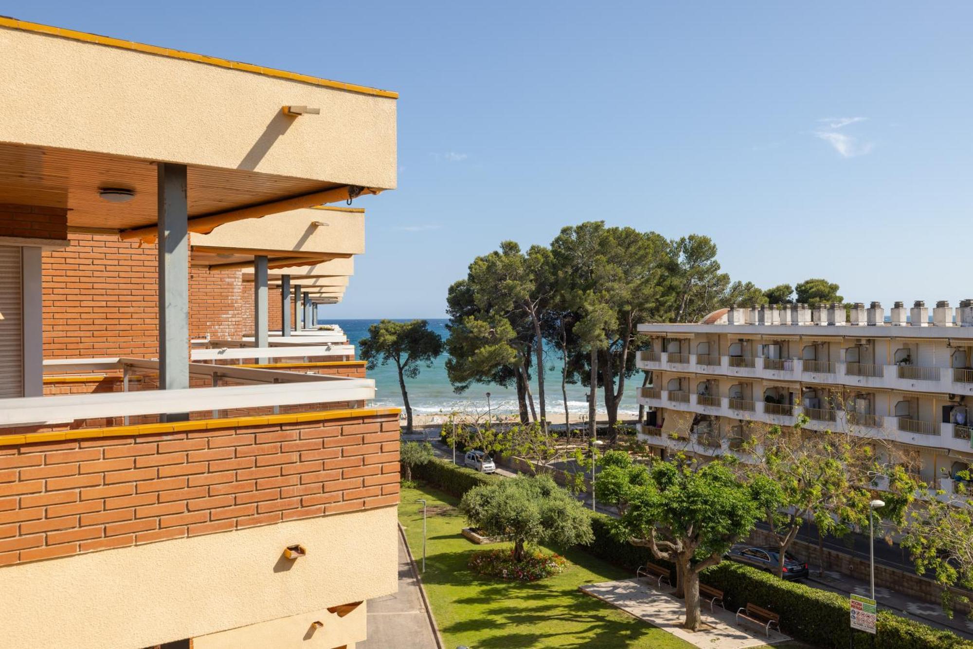 Apartaments Voralmar - Mas D'En Gran Cambrils Exterior foto